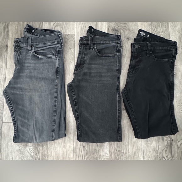Set of 3 Hollister Men’s Jeans - Picture 2 of 10